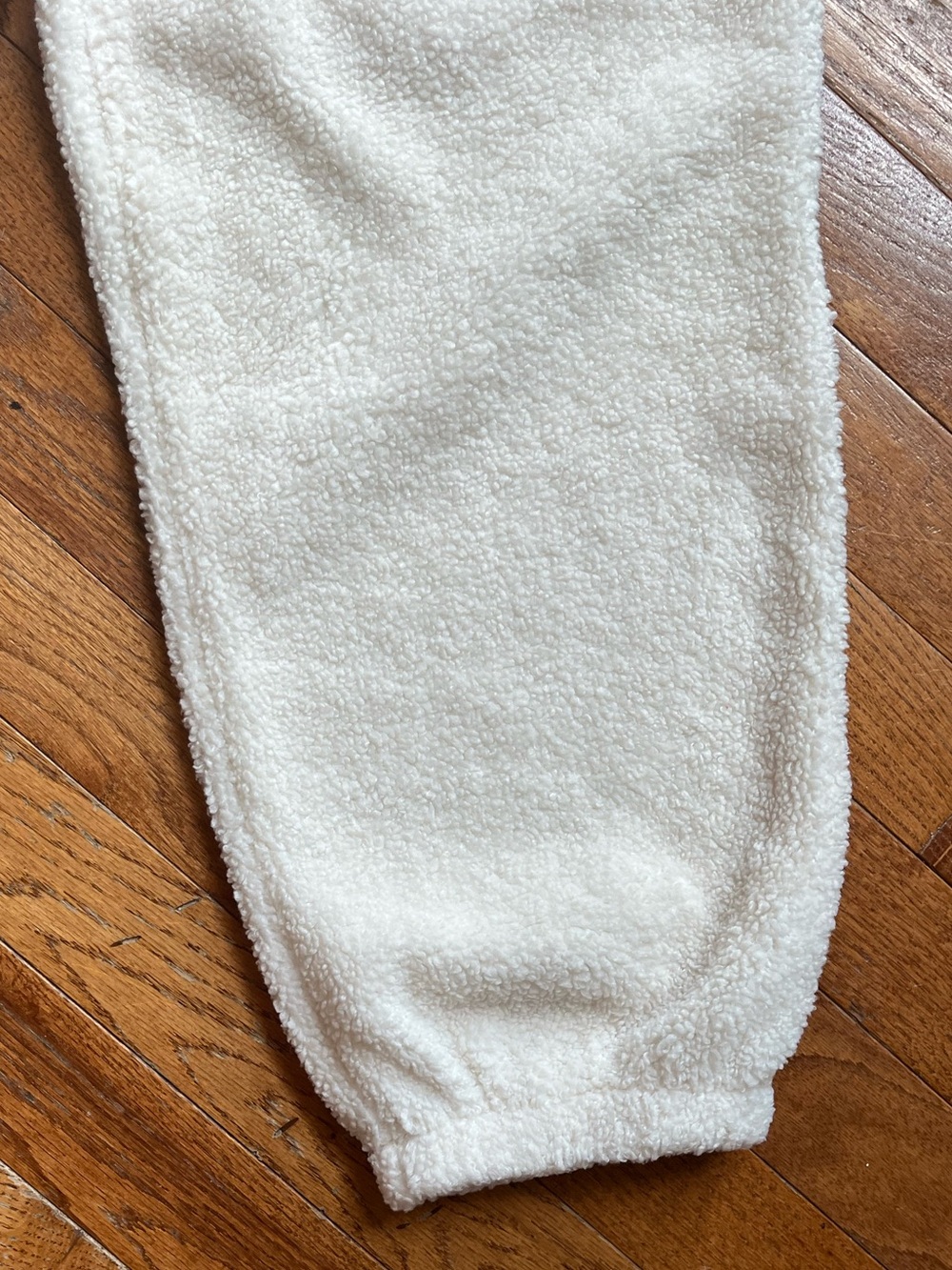 NWT American Eagle Cozy Cream Sherpa Bottoms, Size Large - Picture 5 of 11